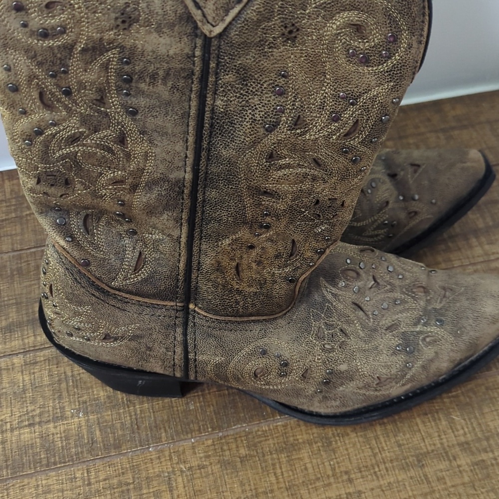 Laredo Vanessa Embroidered Western Cowboy Boots - Picture 3 of 12